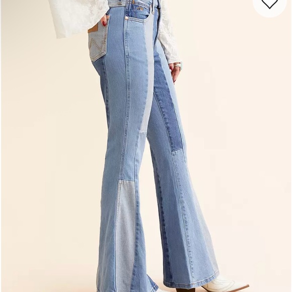 Wrangler X Women's Lainey Wilson Blue Patchwork Bell Bottom Jeans - Picture 2 of 5